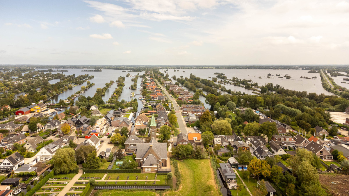 dronebeeld ronde venen